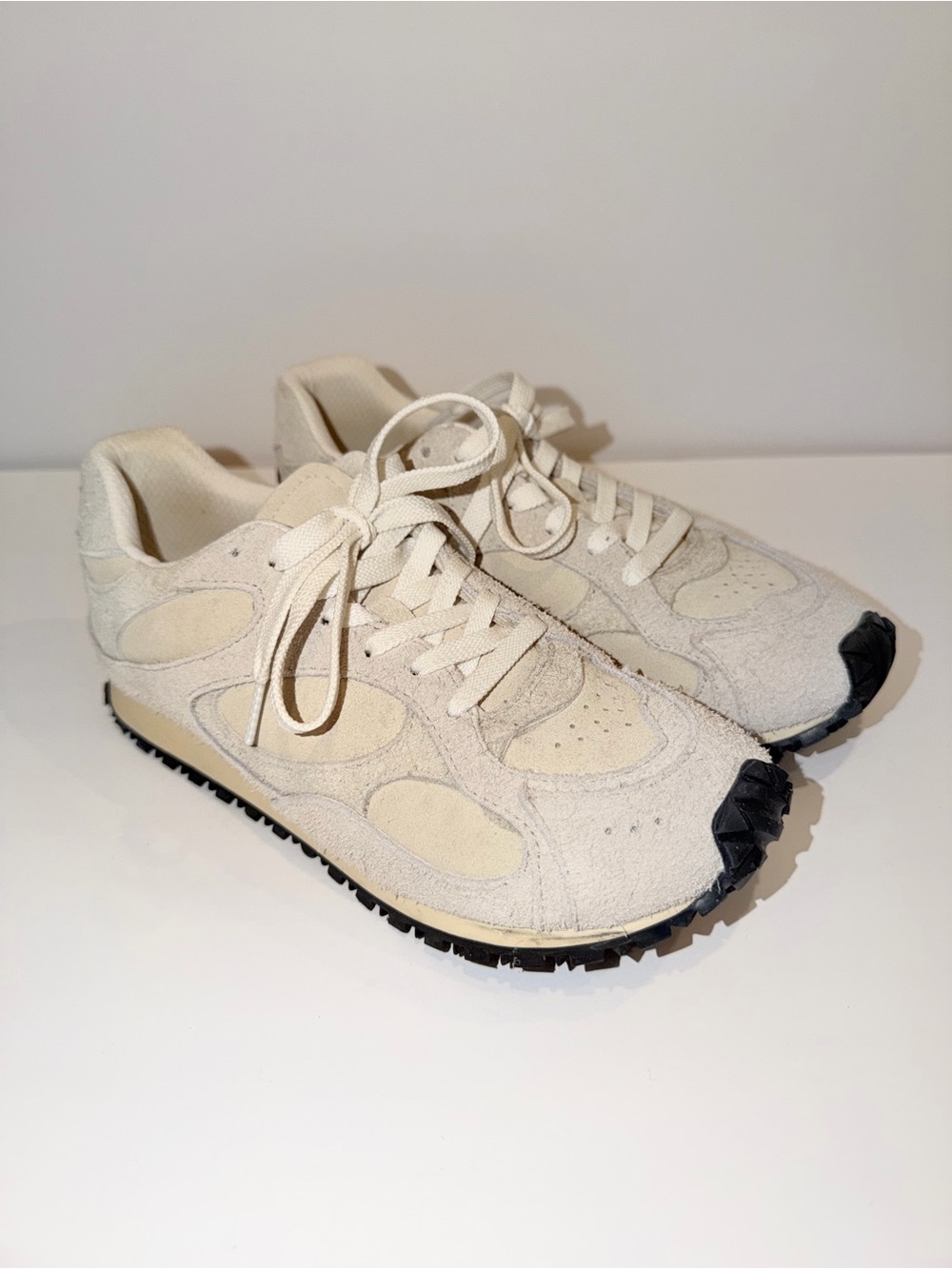 Schultz Waves 70’s Beige Suede Sneakers, Sz 35.5